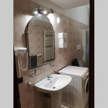 Πανσιόν Simple Room Ca Granda M5